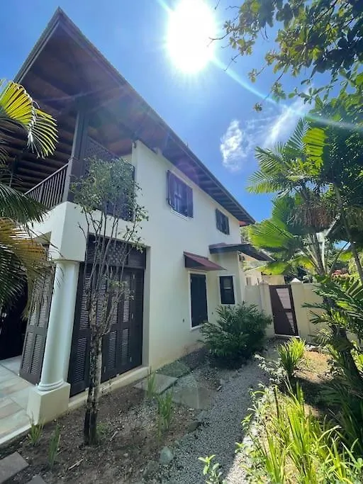 Paradise Villa Eden Island Mahe Island