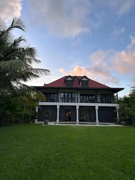 Paradise Villa Eden Island Mahe Island